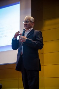 Yoshio Kawakami durante sua palestra